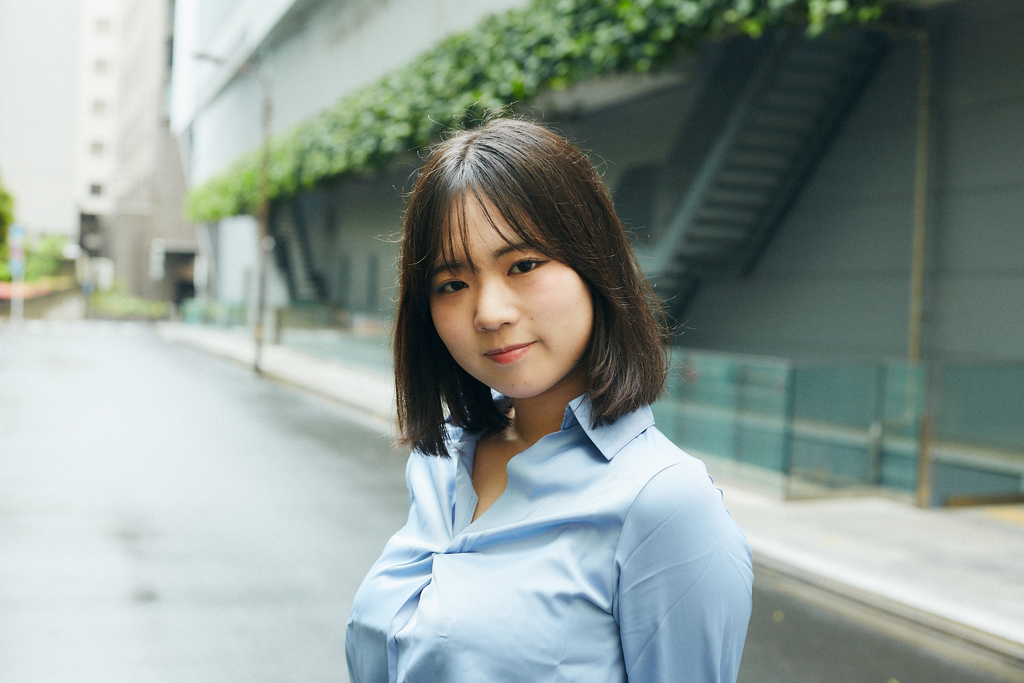 たったひとりの世界を豊かに。元当事者として不登校の生徒の「本当の居場所づくり」に取り組む【歩奈・18歳】