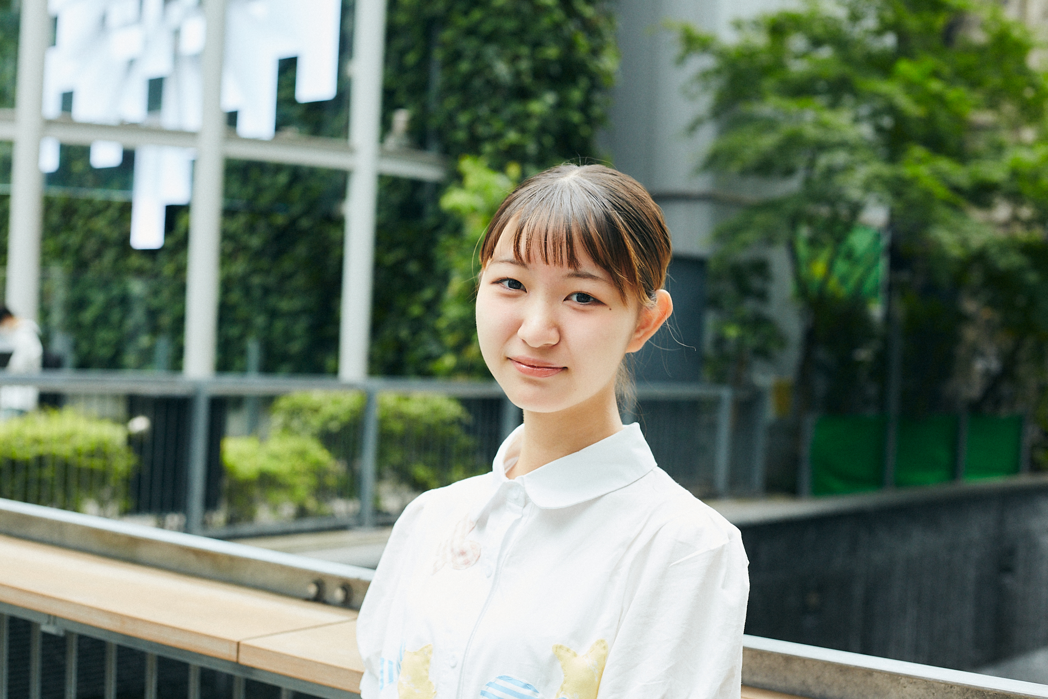 「漠然としすぎ」と言われても、自分の“わくわく”を信じて。芝居・絵画・服飾・写真と表現を追求する高校生【和佳奈・17歳】