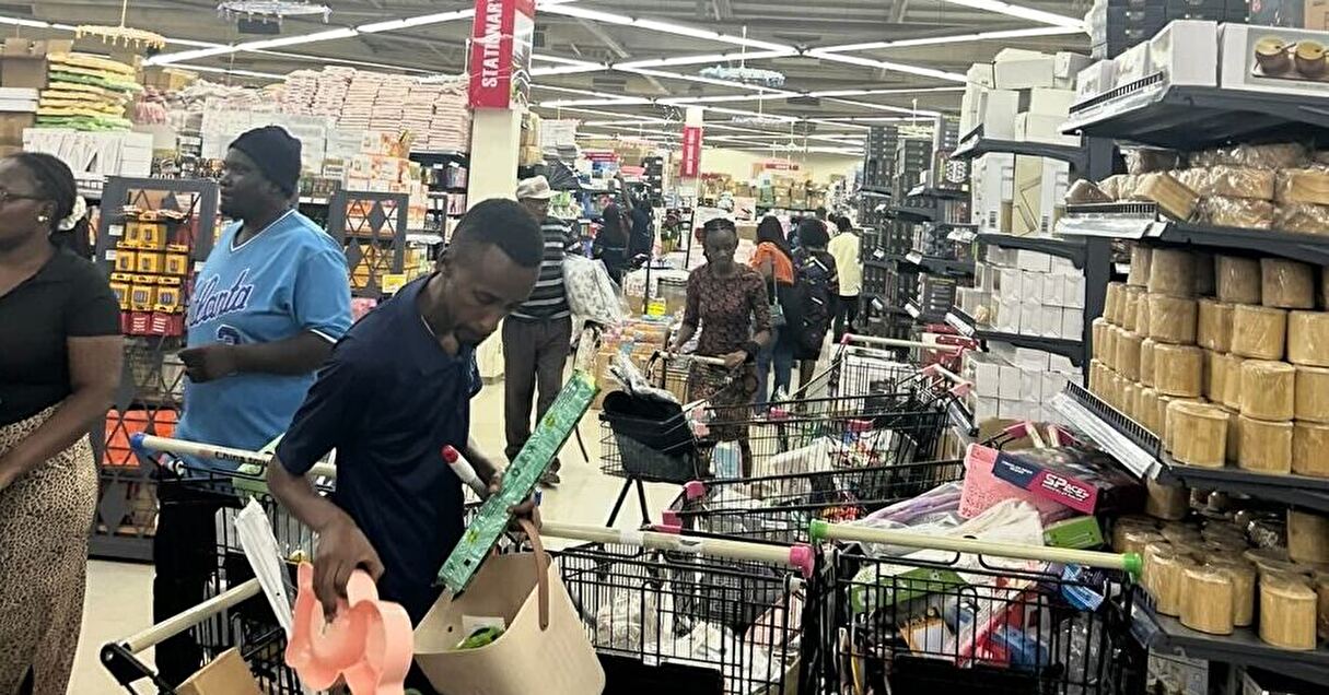 中国発の大型スーパーがアフリカに続々と進出。経済への影響、現地の人の反応は?【Steenz Breaking News】