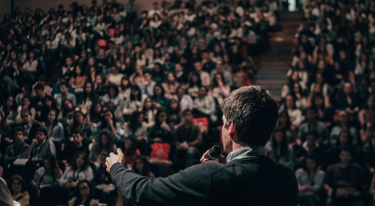 世界中の若者が集まり社会問題を考える「One Young World Summit」とは？【Steenz Breaking News】