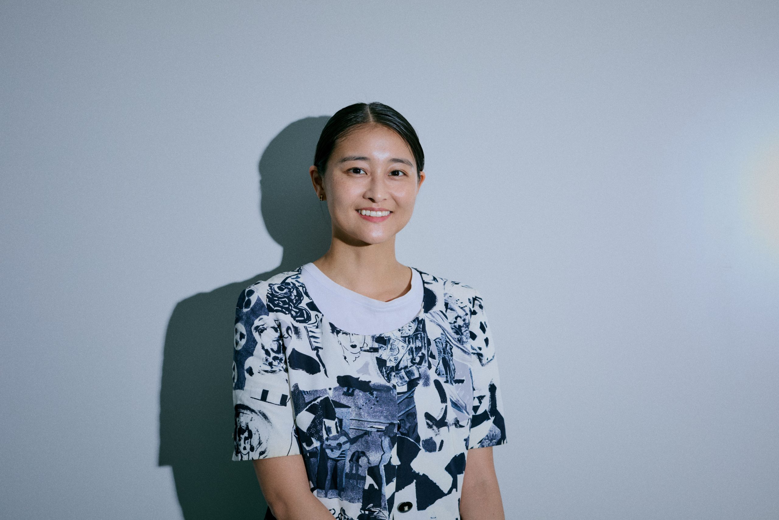 スカートの中を見られたらどうしよう⋯⋯。「日本一スカートが短いアイドル」が、求められるアイドル像との矛盾と向き合った10代。元アンジュルム・和田彩花が考えた「自分らしさ」とは？【前編】