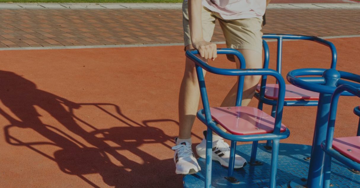 子どもにやさしいってどういうこと？日本でも取り組みが進む「子どもにやさしいまちづくり事業」【Steenz Breaking News】