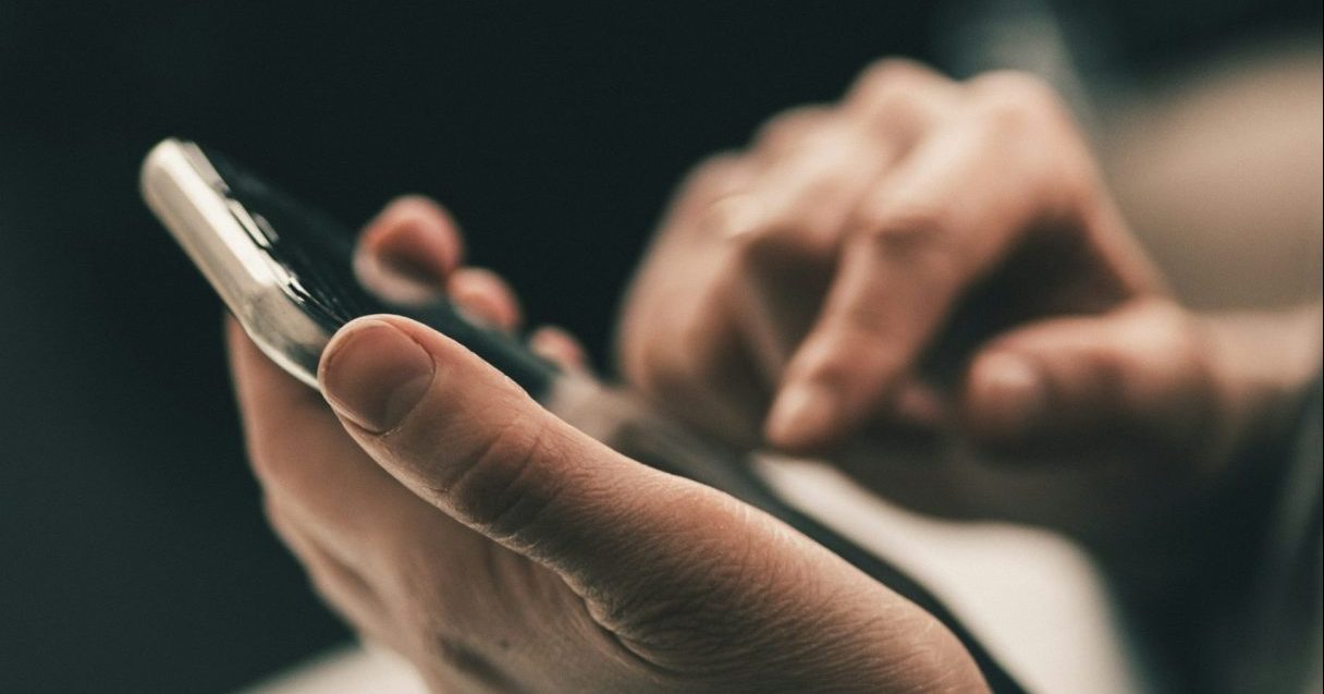 16歳未満は利用禁止？　SNS規制の動きが世界で広がっている理由とは【Steenz Breaking News】