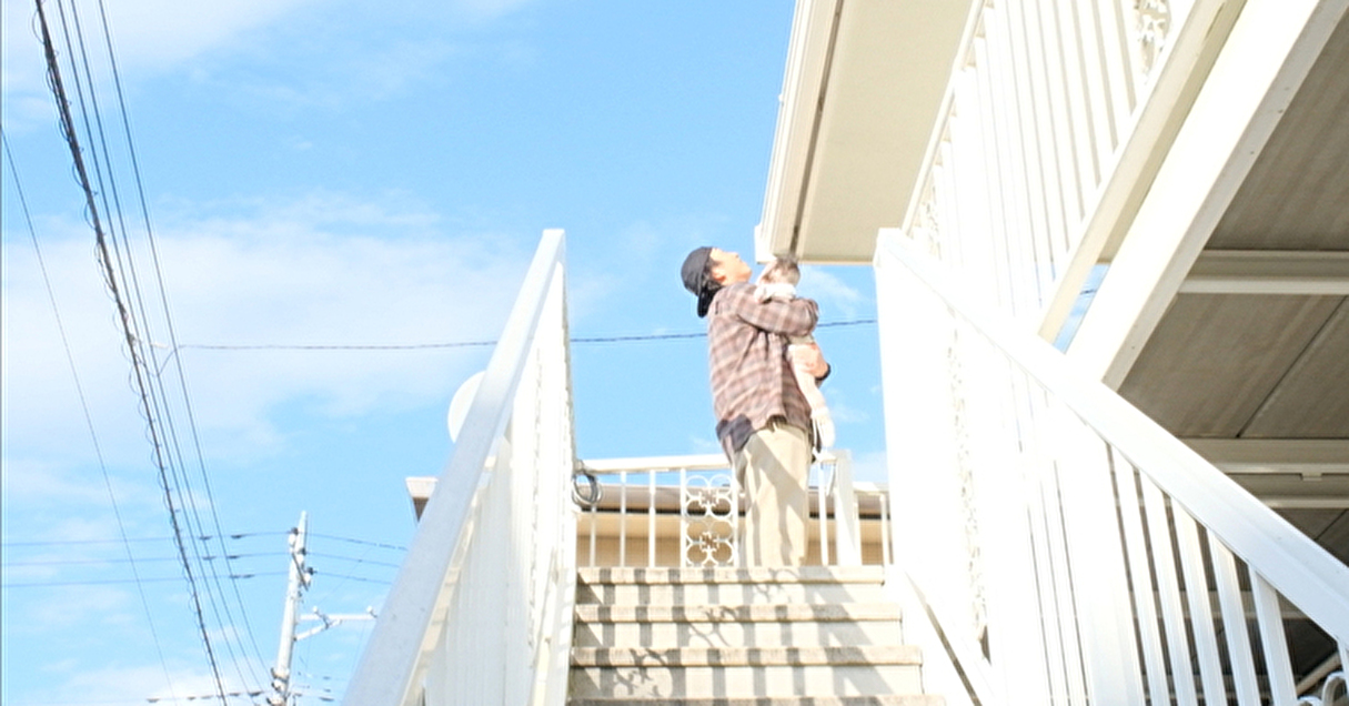 難病「メンケス病」を抱える子どもと家族の幸せの記録ーー映画『ライフテープ』が教えてくれたこと【Steenz Breaking News】