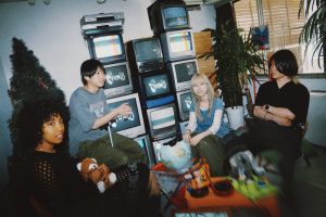 4人のクリエイターが「AIとの共存」への思索の末に導き出したものとは？ “00年代生まれによる、00年代のための音楽プロジェクト”『from00』第3弾