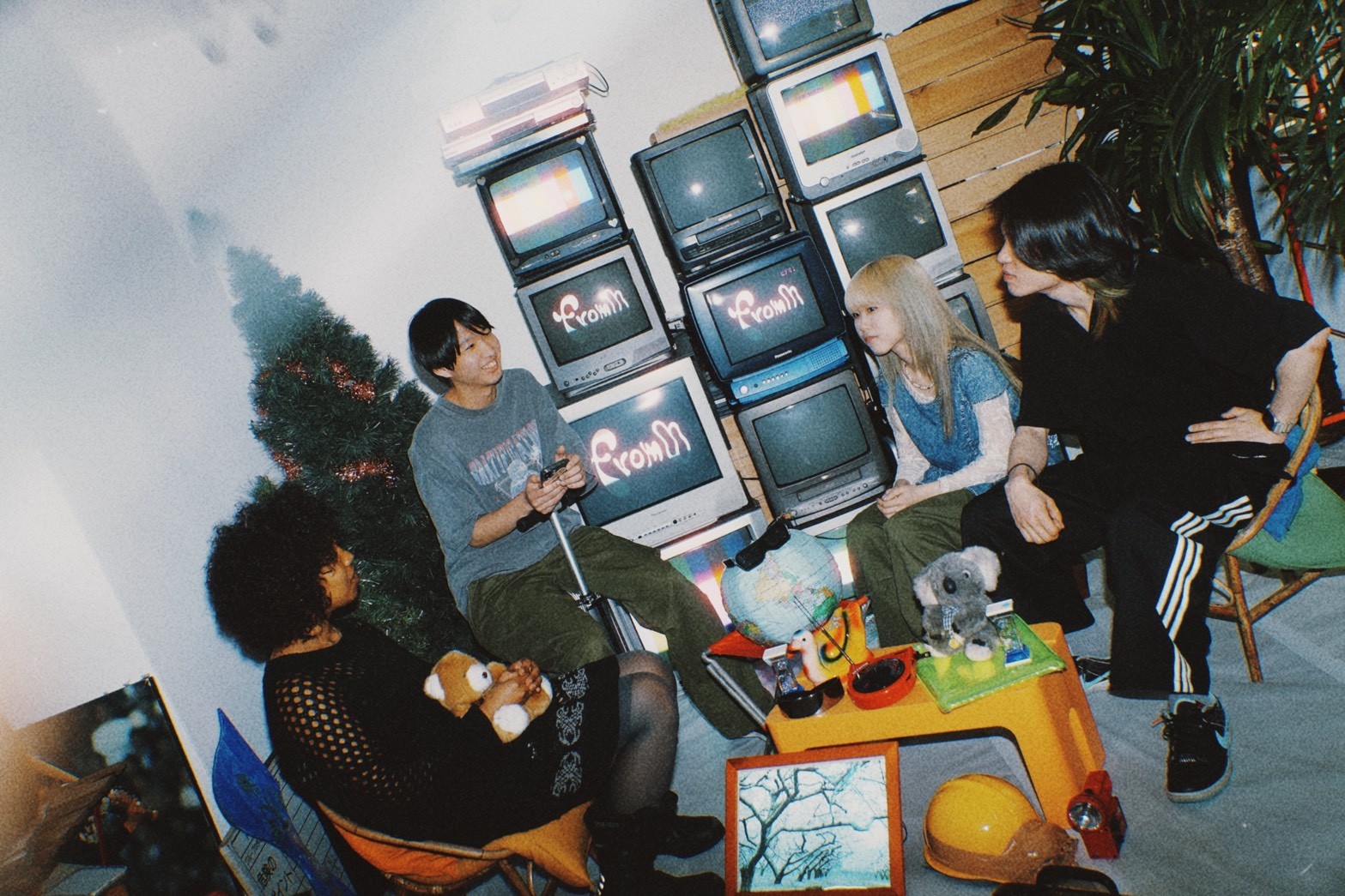 アーティストとの出会いや、楽曲制作の過程を振り返って。 ”00年代生まれによる、00年代のための音楽プロジェクト”『from00』第3弾。