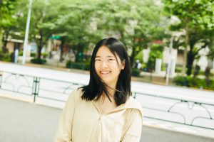 「人権」という大切な権利を絵本で伝える。アメリカでの幼少期の経験から平和な未来を紡ぐ高校生【櫻井志保・16歳】