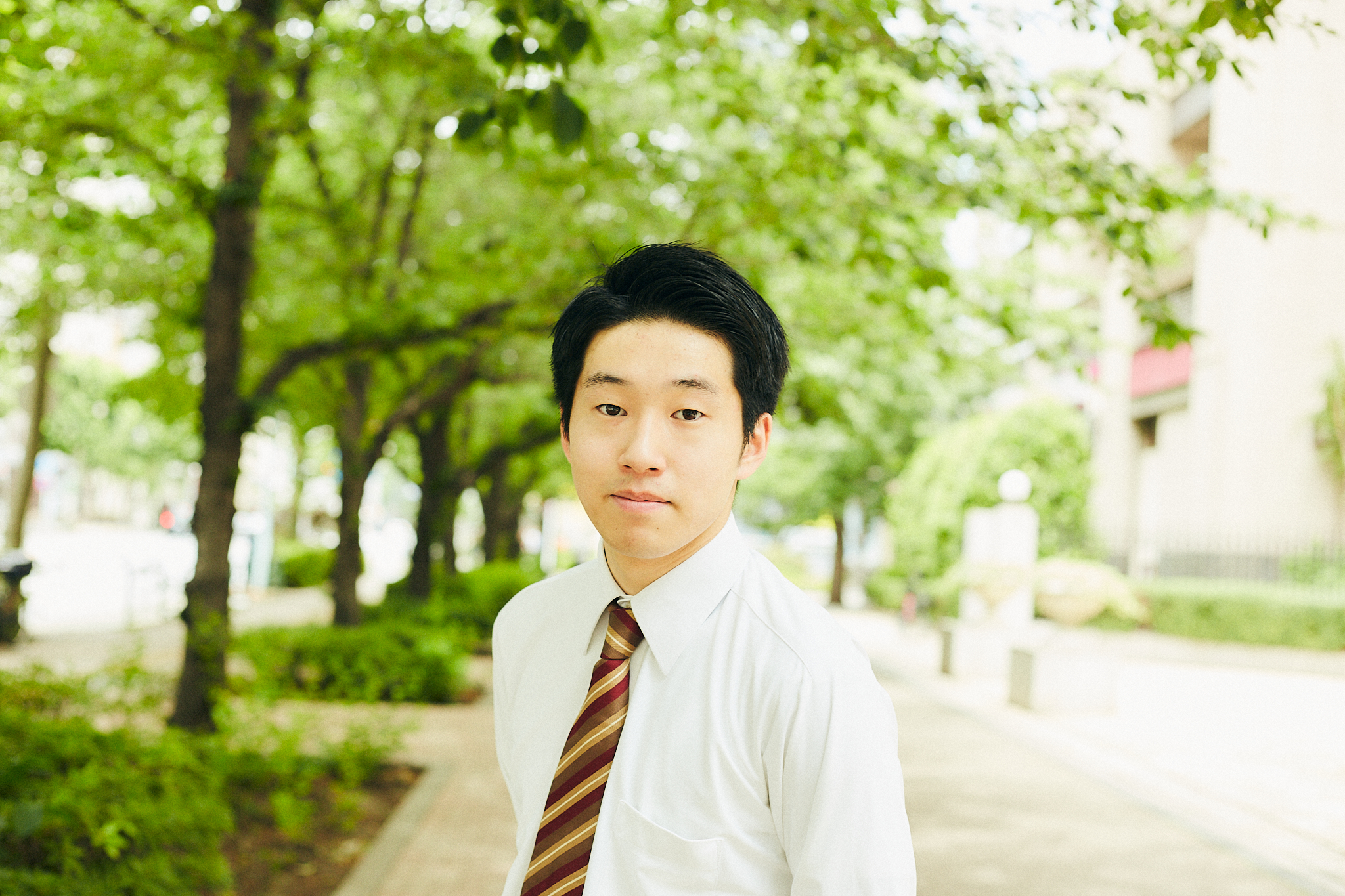 野球からお笑いの道へ。尊敬する大先輩・ヤーレンズとの同じ舞台を目指し、M-1準々決勝を狙う大学生芸人【柿澤るうす・19歳】