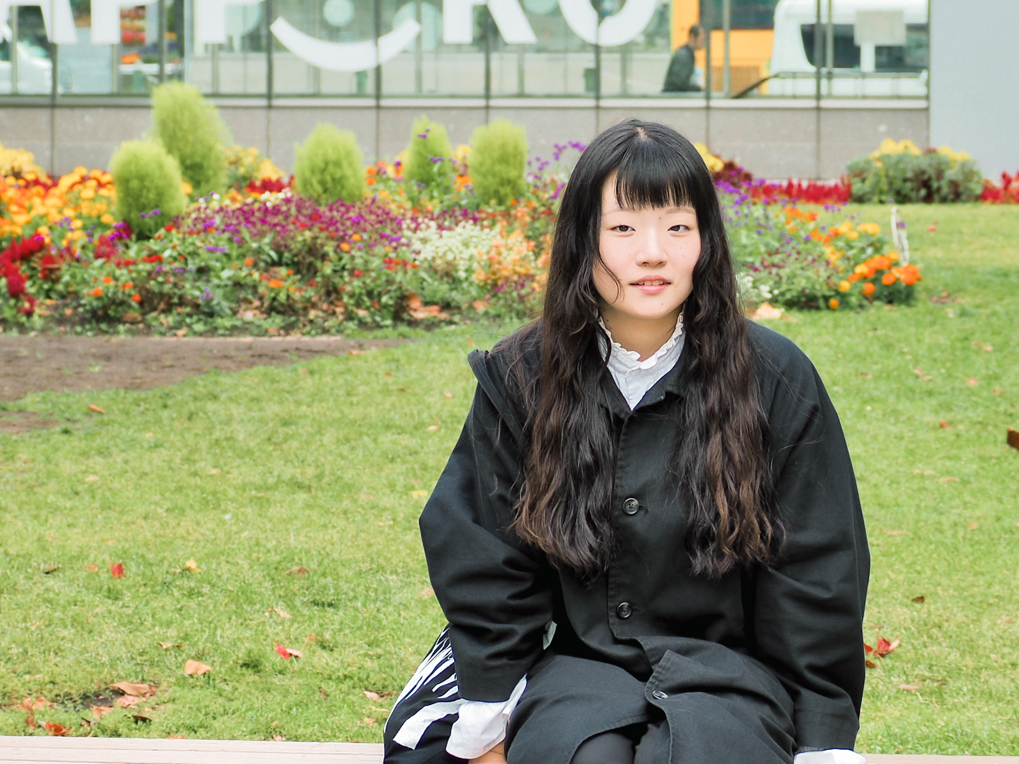 大きなことではなく「身近な感情」を大切に。生活の中にある小さな出来事を音楽にするギターボーカル【岡部桃果・19歳】