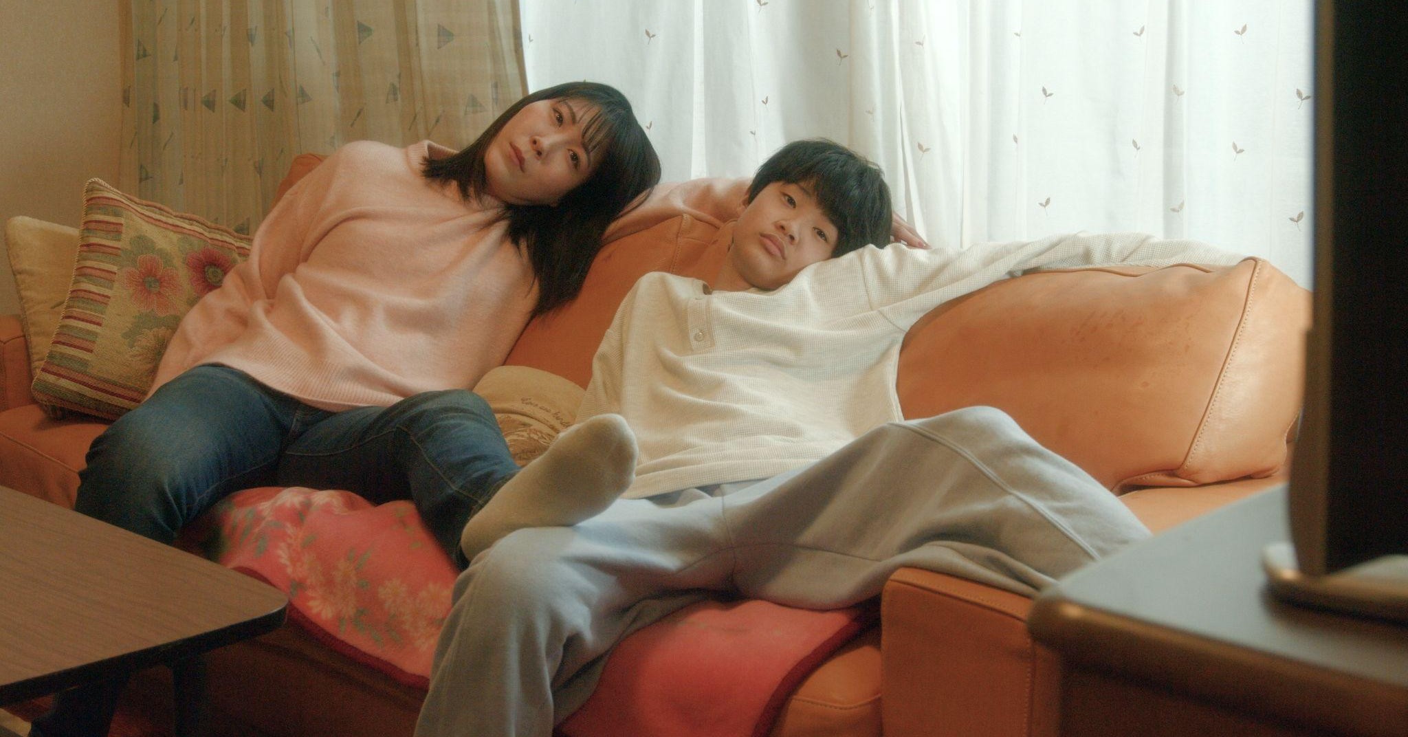 自分らしさを探すティーン必見の1本!映画『となりのとらんす少女ちゃん』レビュー【Steenz Breaking News】